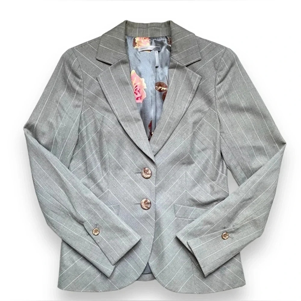 Classiques Entier Gray Wool Blend Striped Skirt Suit Set Size 6